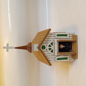 Vintage Berkeley Wood Church Plays Amazing Grace and Door Opens See Video